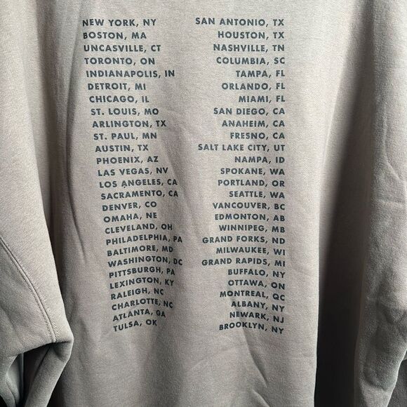 NWOT Unisex Plus Size Tan Jonas. Brothers Concert Tour Hoodie - Size 3XL - Picture 5 of 5